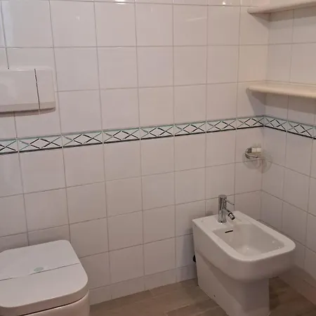 Tiburtina Apartment *